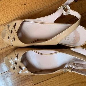 Stuart Weitzman Nude Wedges